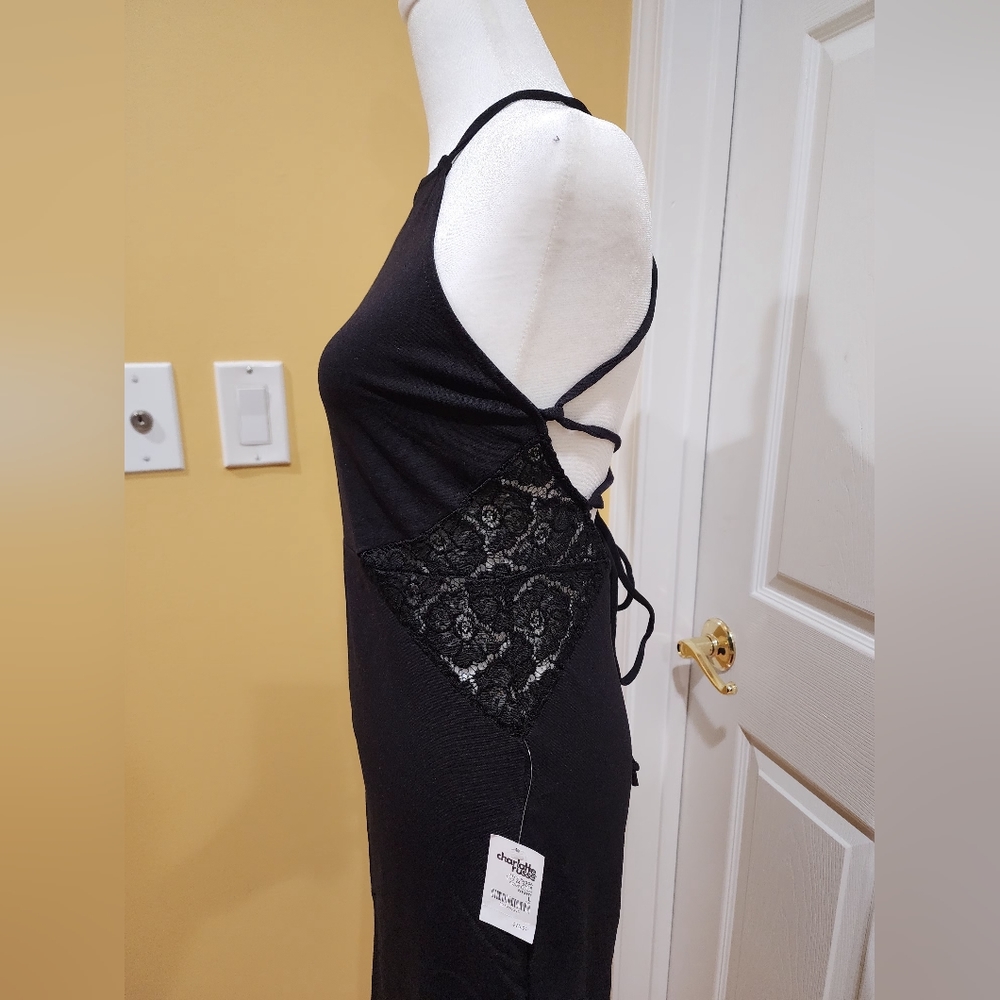 Dress - Picture 2 of 4